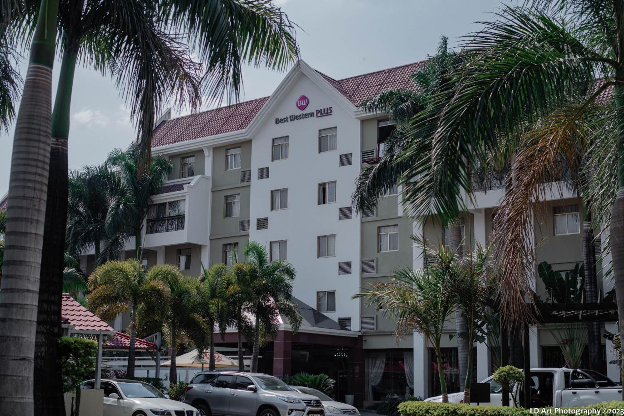 เบสต์ เวสเทิร์น พลัส ลูซากา แกรนด์ โฮเต็ล Hotel ลุซากา ภายนอก รูปภาพ